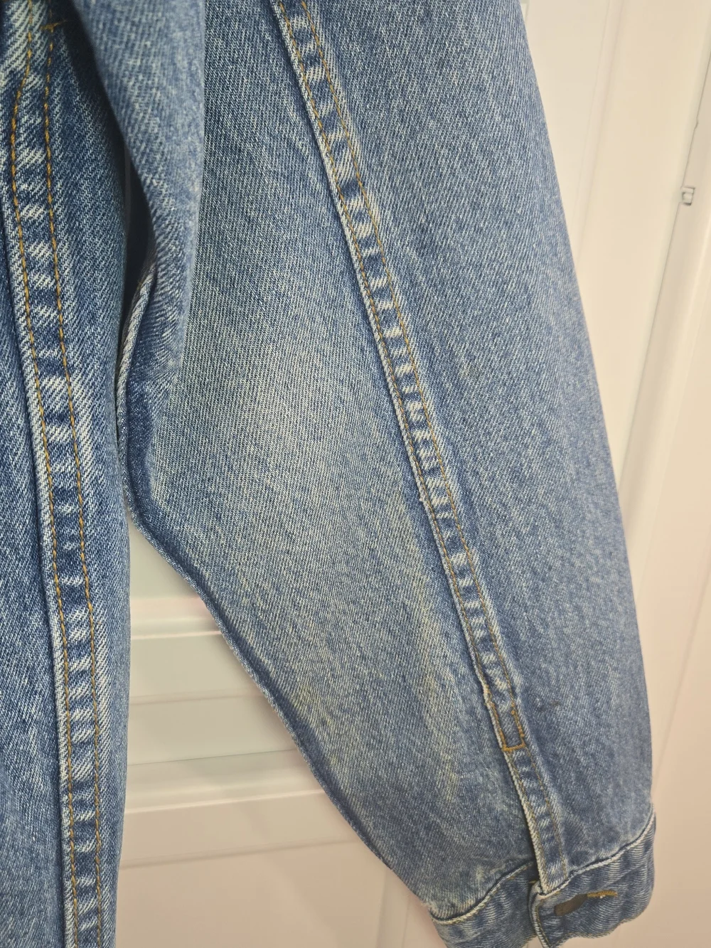 Classic Blue Denim Jacket - Unbranded